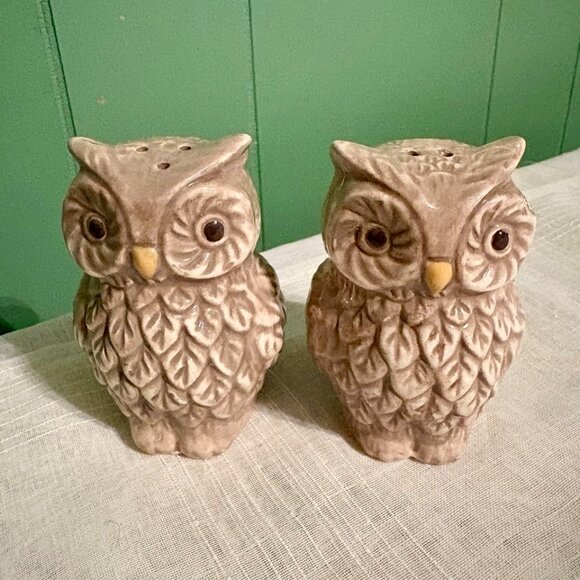 OWL Salt & Pepper Shakers Ceramic Better Homes and Gardens Collection - Picture 2 of 7